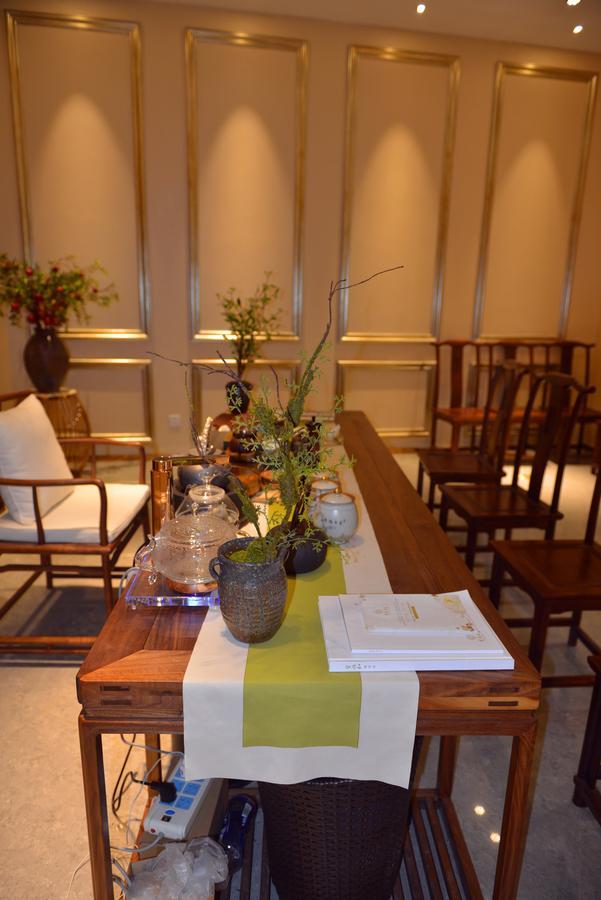 Howard Johnson Flower City Hotel Kunming Eksteriør billede