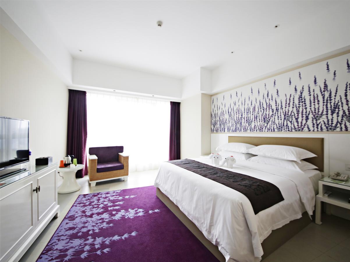 Howard Johnson Flower City Hotel Kunming Eksteriør billede