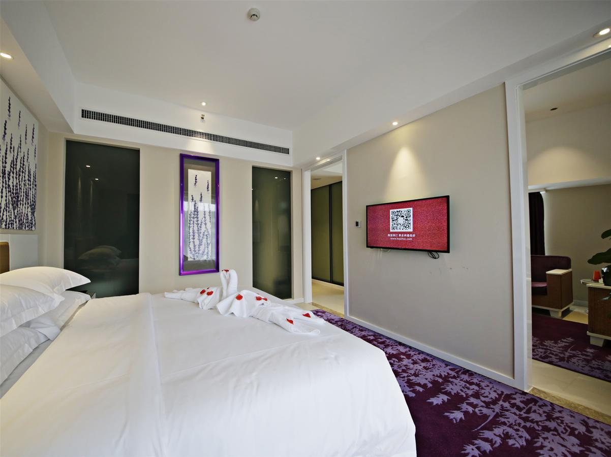 Howard Johnson Flower City Hotel Kunming Eksteriør billede